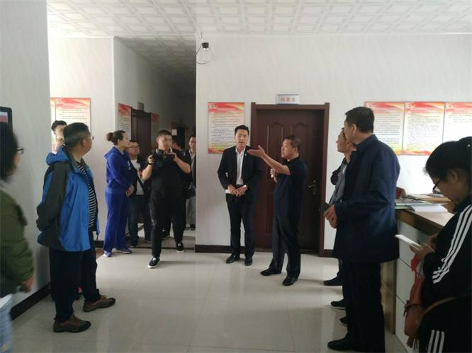 4688美高梅集团电商加入市工业扶贫现场聚会